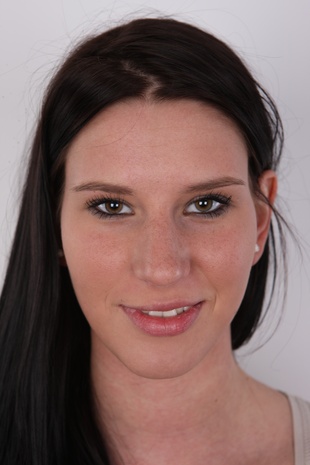 1. Download full pics of model CZECH CASTING - TEREZA (1322) from czechcasting.com