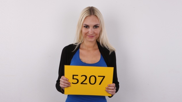 CZECH CASTING - LUCIE (5207)