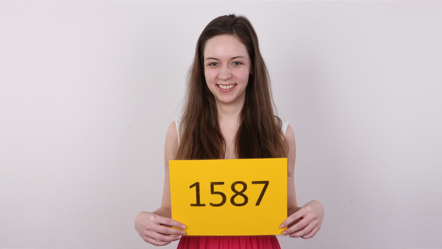 CZECH CASTING - JANA (1587)