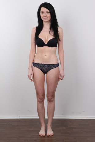 4. Download full pics of model CZECH CASTING - VERONIKA (6248) from czechcasting.com