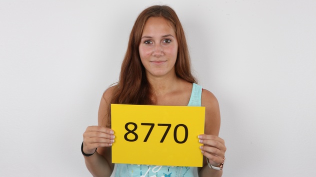 CZECH CASTING - SARKA (8770)