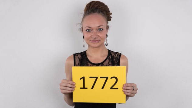 CZECH CASTING - PETRA (1772)