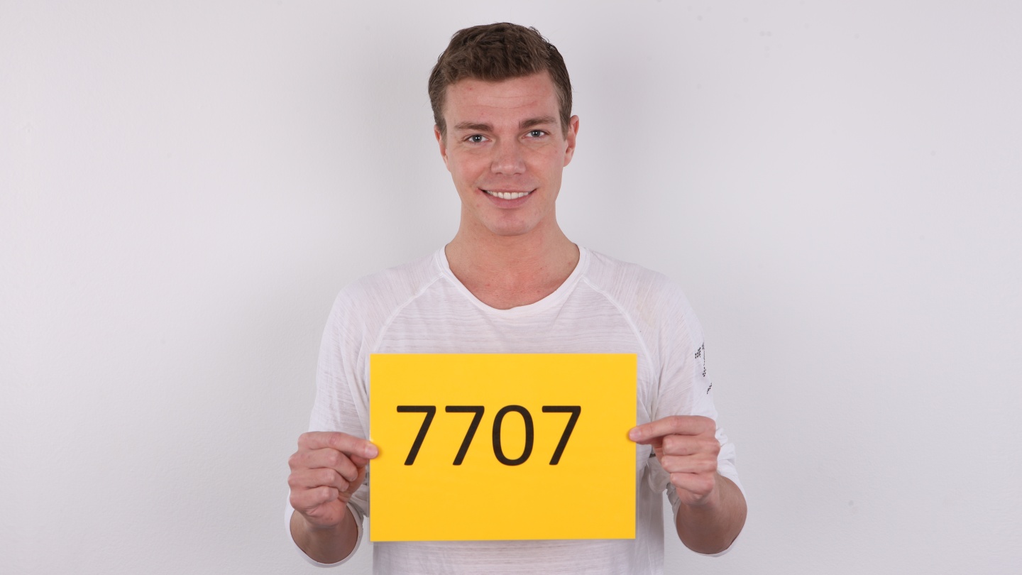 CZECH GAY CASTING - RICKY (7707)