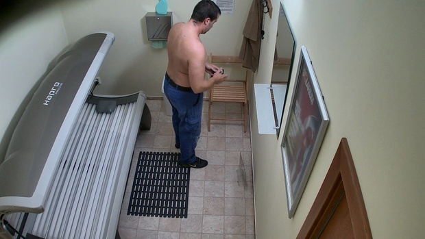 2. Download full pics of Beefy Guy Strips Down, Unaware He’s On Display from czechgaysolarium.com